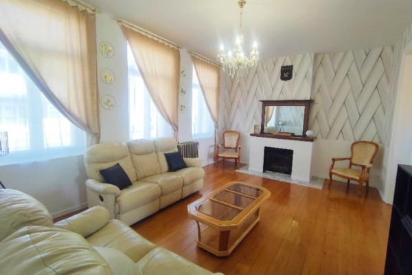 Maison à vendre ARQUES (62510), habitation pleine de charme et de caractére